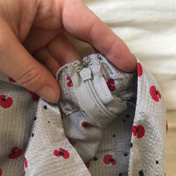 Tulle Pencil Skirt with Poppies - Picture 5 of 10